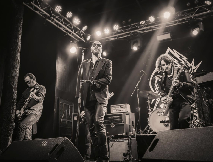 BABY SNAKES & THE ELECTRIC CO.  SHARE LIVE STUDIO VERSION OF “DARK HORSE”